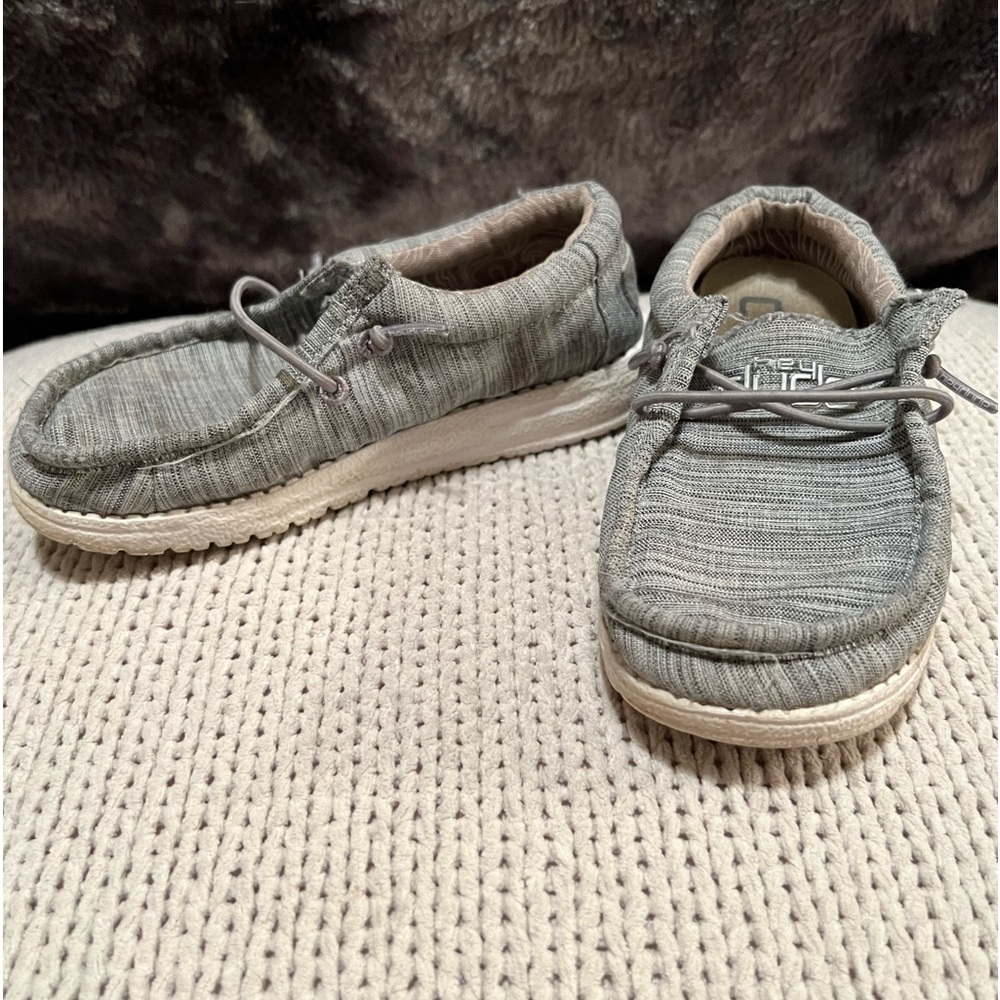 Toddler Boys Hey Dude shoes size 10